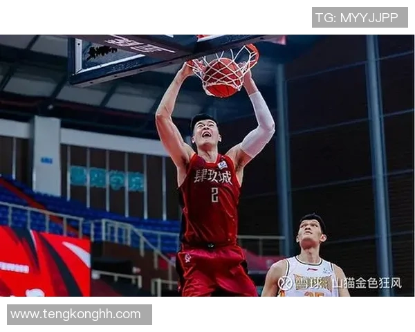 广厦与上海精彩对决录像回放全程回顾与分析